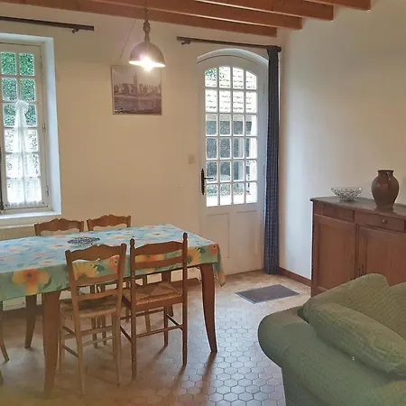 Holiday Sur Sienne With Fireplace 11 * Tourville-sur-Sienne